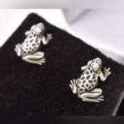 Wild 925 Frog Stud Earrings