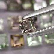 Fancy color 4.97ct UNHEATED VS Sapphire set
