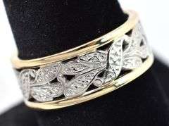 Elegant 14K Yellow and White Gold Band Ring