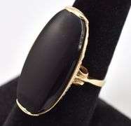 Sturdy 10K Yellow Gold Black Onyx Gemstone Ring
