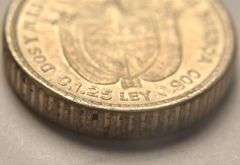 1904 Panama "Pill" 2 1/2 Centesimos Silver Coin