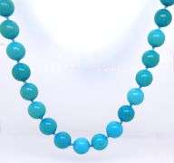 Turquoise necklace with 18kt gold clasp