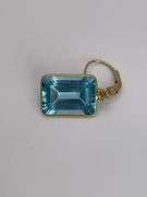 5.2g 14k YG Earrings Dangle Blue Gemstones