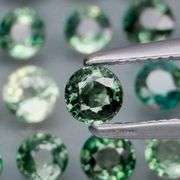 Heated only! 5.48ct round cut Australian Sapphire set