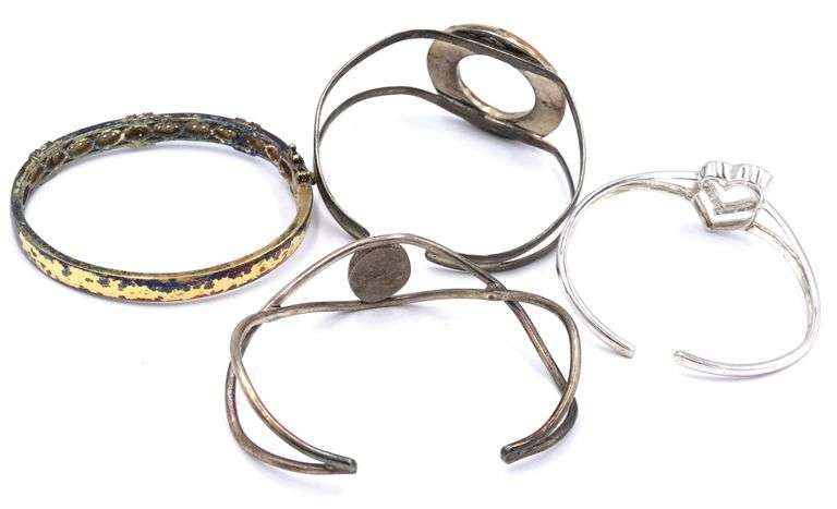 Group lot of 4 Vintage 925 sterling silver bangles