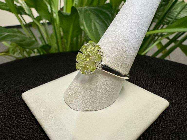 Sterling Silver Fancy Natural Peridot Gemstones Ring Size 10