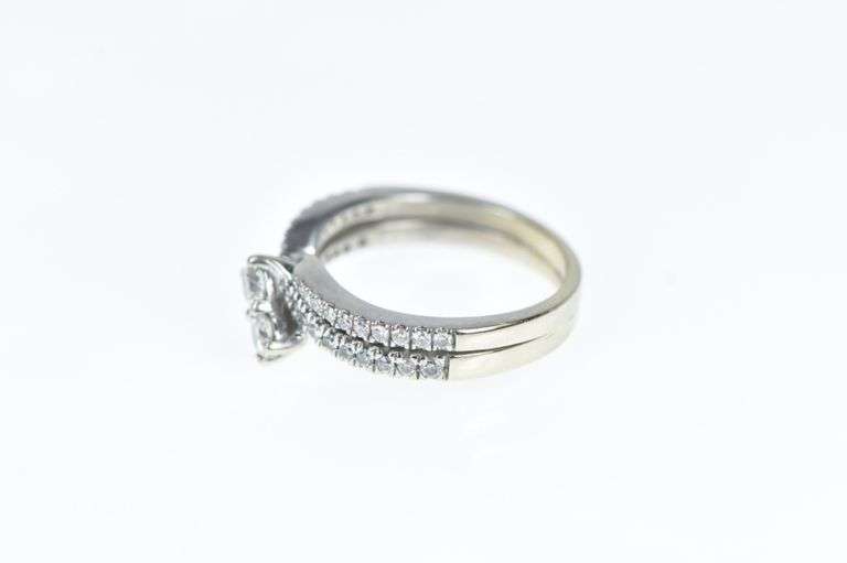 14K White Gold 0.75 Ctw Diamond Two Stone Engagement Ring