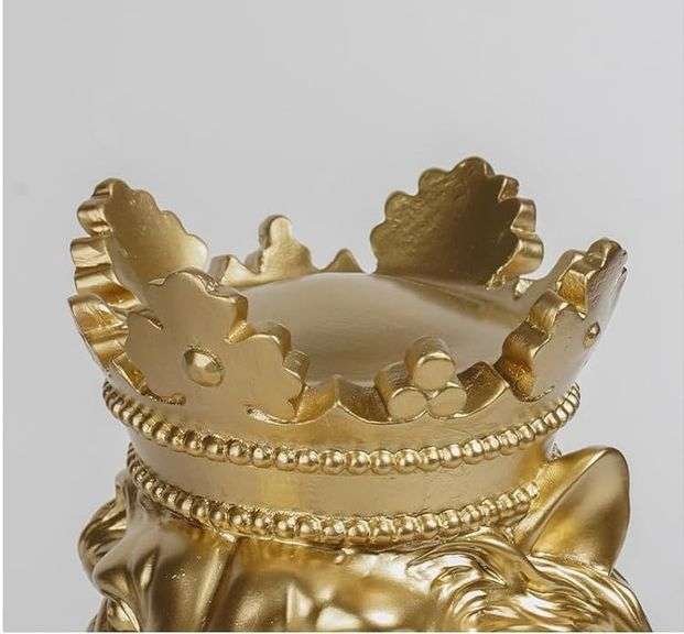 Golden Majesty Gilded Guardian