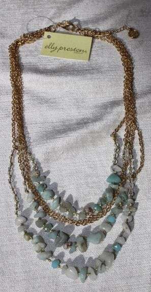 Set Of Fashion Jewelry Neck Lace