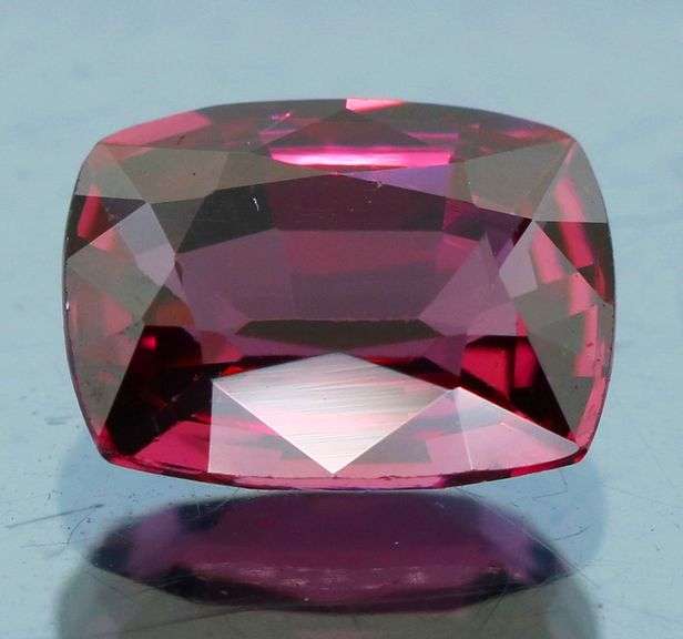 Glittering 2.22ct untreated top violet pink Rhodolite Garnet