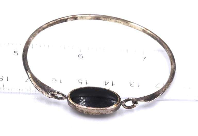 Vintage group lot of 925 sterling silver bangles
