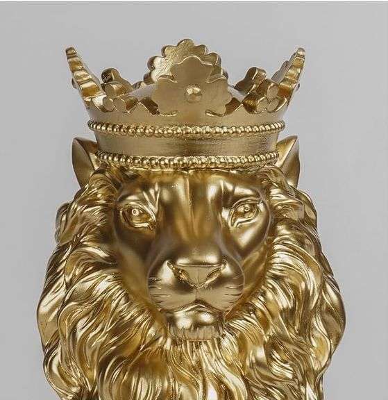 Golden Majesty Gilded Guardian