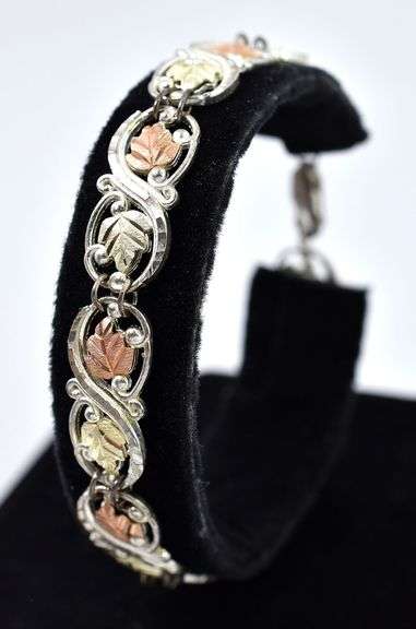 Leaf Bracelet in Sterling Silver