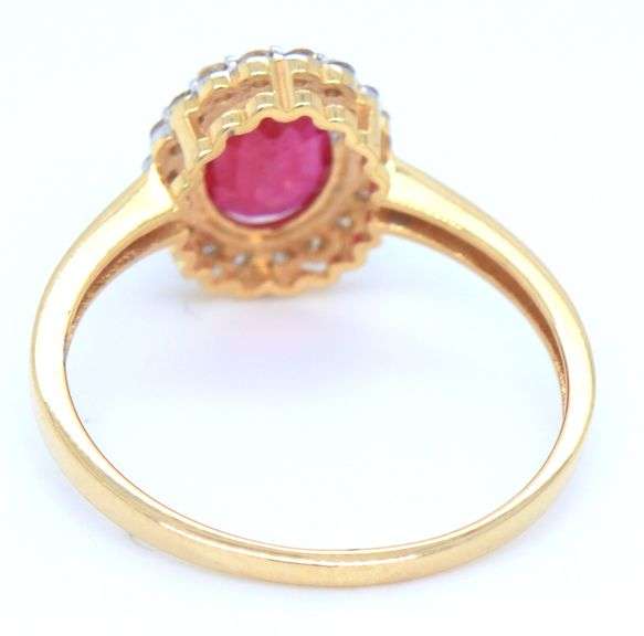 Lovely Ruby and Diamond 14kt Ring