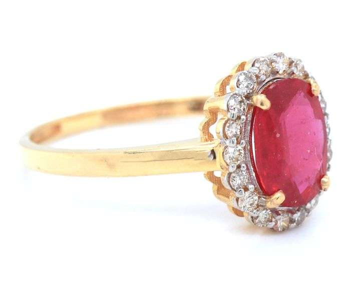 Lovely Ruby and Diamond 14kt Ring