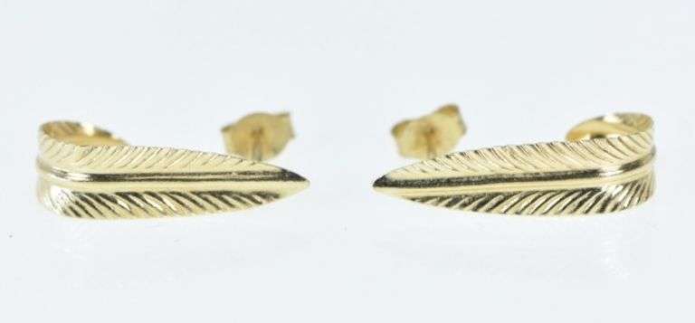 14K Yellow Gold Leaf Feather Curved Vintage Stud Earrings