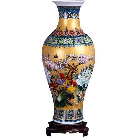 Jingdezhen's Golden Fishtail Floor Vase