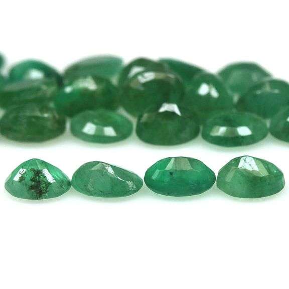 Large 9.35ct 25 piece Zambian Emerald parcel