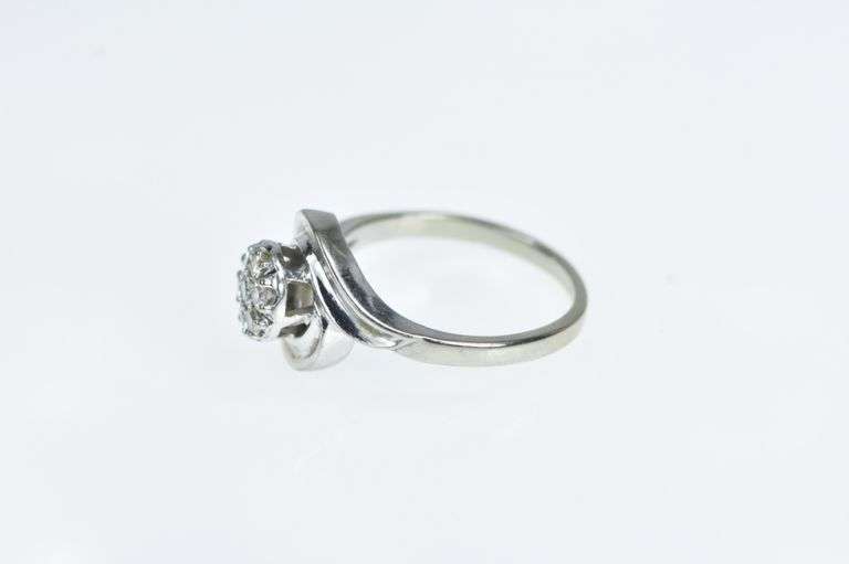14K White Gold 0.21 Ct Round Diamond Cluster Bypass Ring