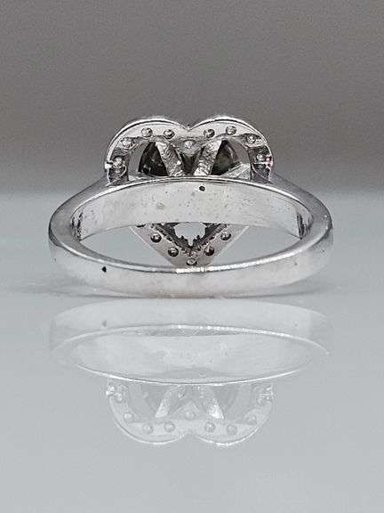 Lovely 14 Kt White Gold Plated 3.25 Ct VVs1 Rare Lab Simulated Sphene Heart Ring