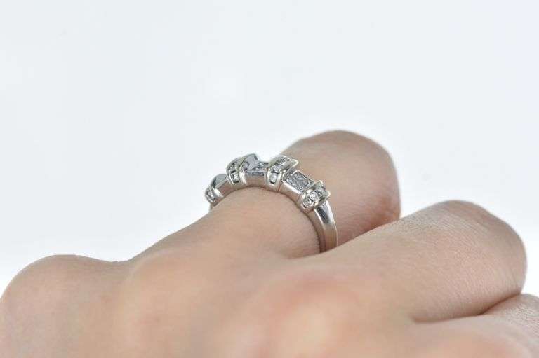 14K White Gold 0.56 Ctw Princess Diamond Vintage Band Ring