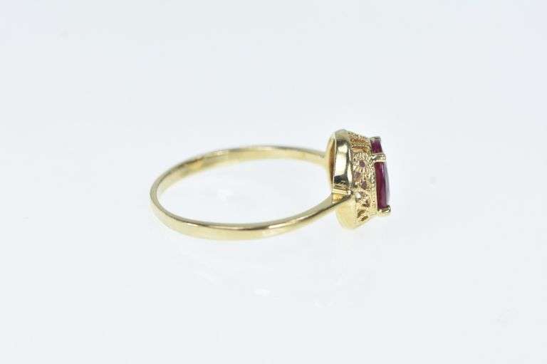 10K Yellow Gold Ornate Oval Natural Ruby Solitaire Statement Ring