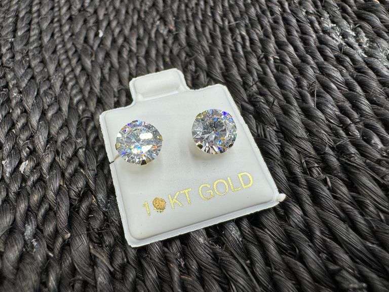 10k Yellow Gold 7mm Round White CZ Solitaire Stud Brilliant Earrings