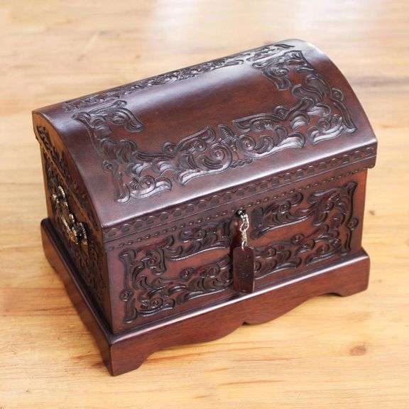 Handcrafted Colonial Wood & Leather Jewelry Box