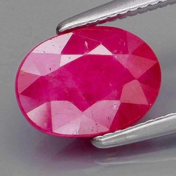Stunning 1.90ct Burmese Ruby