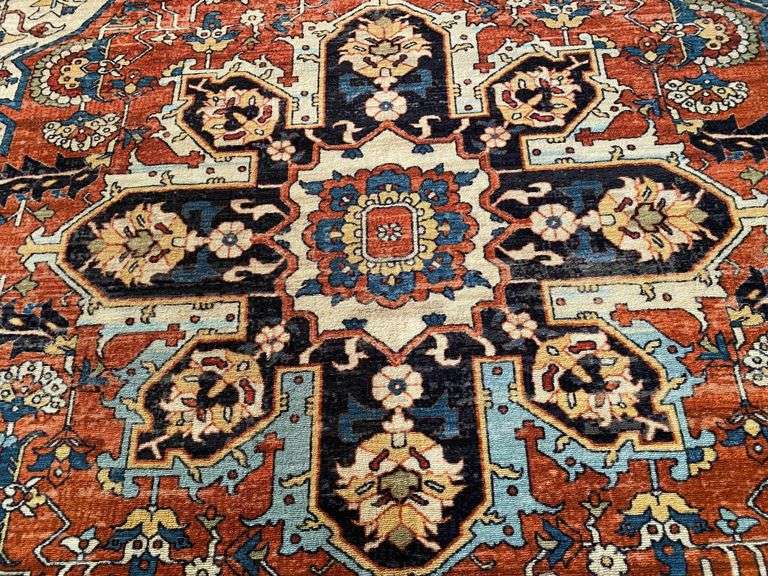 Beautiful Serapi Design rug 8x10