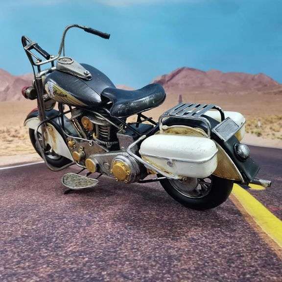 Vintage Indian Cruiser Metal Artwork