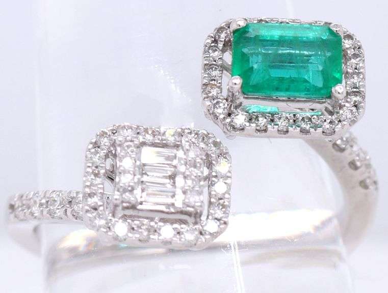 18kt White gold emerald cut emerald and diamond ring