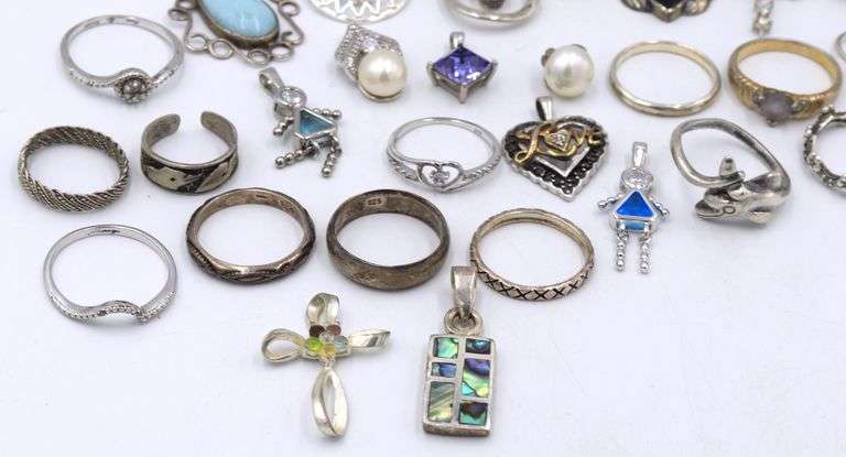 Group lot of Vintage 925 sterling silver Mis Jewelry