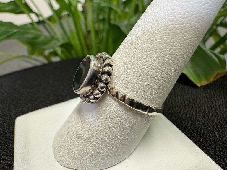 Sterling Silver Natural Black Onyx Gemstone Ring Size 9