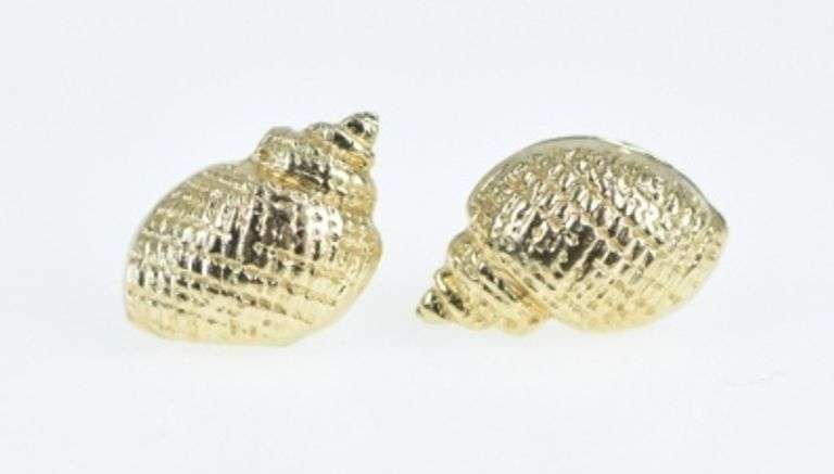 14K Yellow Gold Conch Sea Shell Ocean Beach Motif Stud Earrings