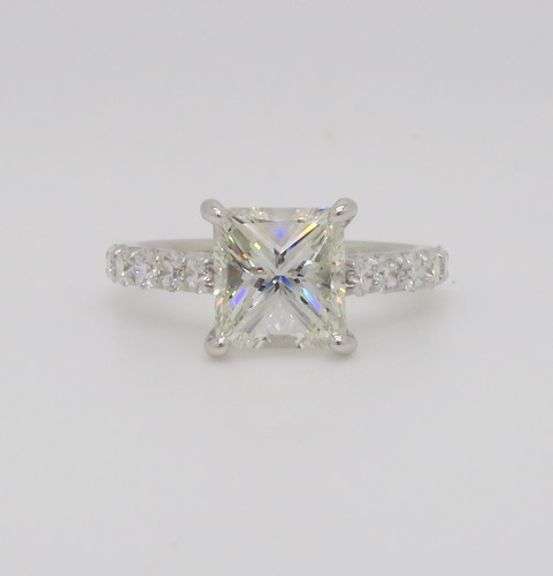 GIA Certified 2.62CTW Diamond Ring