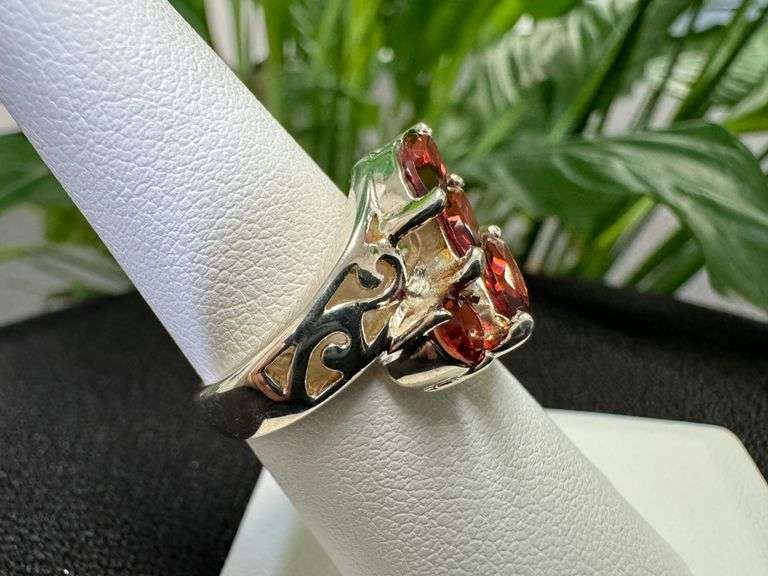 Sterling Silver Natural Garnet Gemstone Ring Size 7