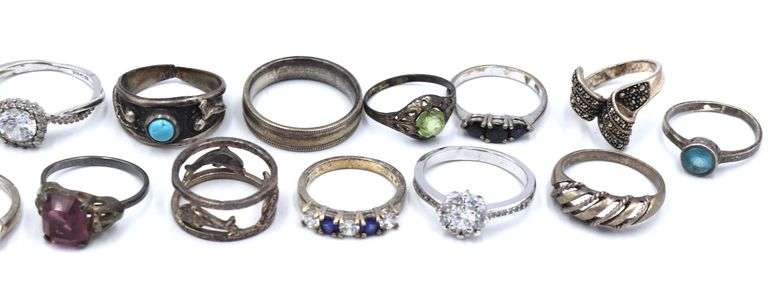 Group lot of Vintage 925 sterling silver rings