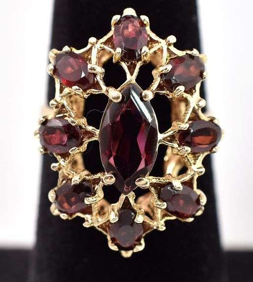 Astonishing 14K Yellow Gold Red Garnet Gemstone Ring