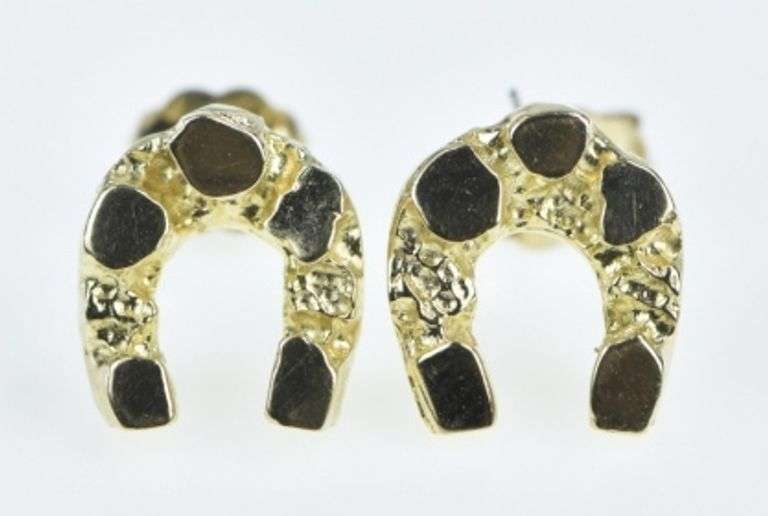 14K Yellow Gold Textured Nugget Horse Shoe Vintage Stud Earrings