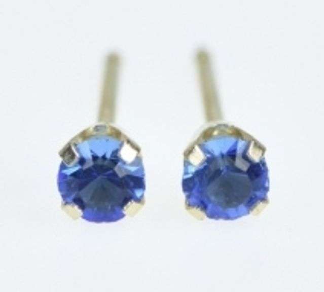 14K Yellow Gold Round Syn. Sapphire Solitaire Vintage Stud Earrings