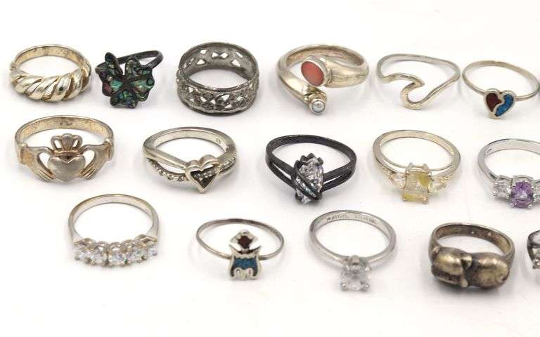 Group lot of Vintage 925 sterling silver rings
