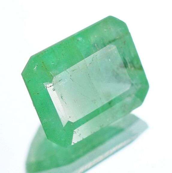 Glowing green 1.35ct untreated Emerald