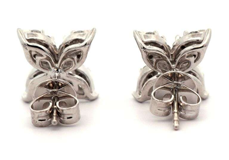 1.00ctw Round Diamond Cluster Flower Stud Earrings in 14K