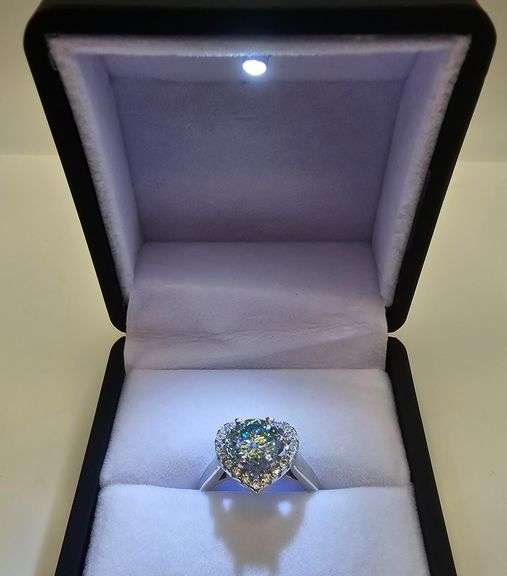 Lovely 14 Kt White Gold Plated 3.25 Ct VVs1 Rare Lab Simulated Sphene Heart Ring