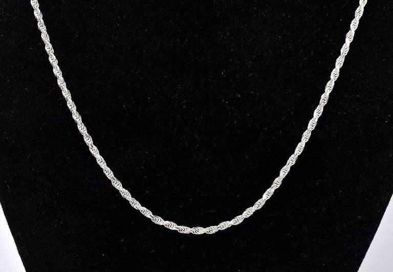 Chain Link Necklace in Sterling Silver