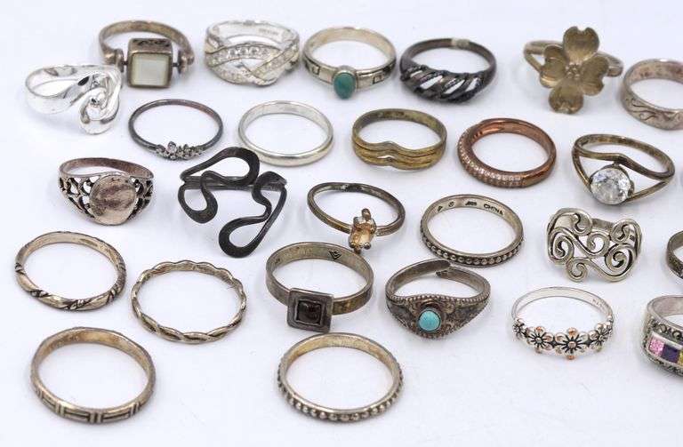 Group lot of Vintage 925 sterling silver rings