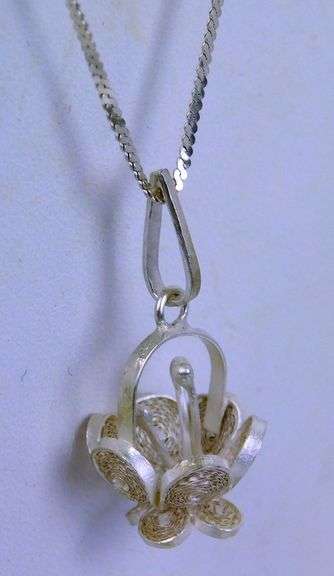 Vintage 950 Sterling Filigree Basket Pendant & Chain