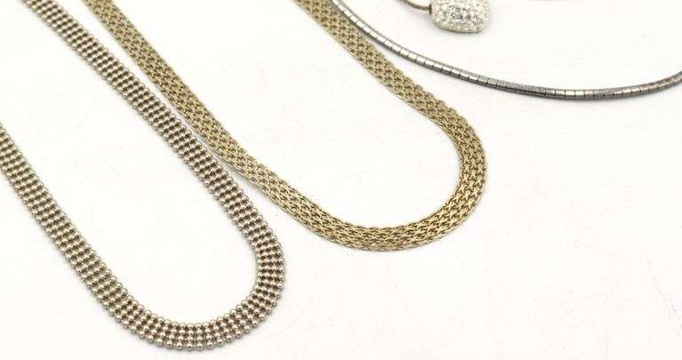 Group lot of Vintage 925 sterling silver necklaces