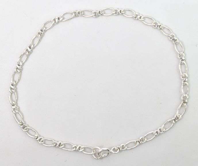 Figure 8 Chain Link Bracelet in Sterling Silver